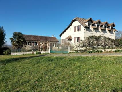 Property for sale Lembeye Pyrenees-Atlantiques