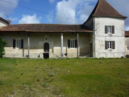 Property for sale Saint-Amant-de-Montmoreau Charente