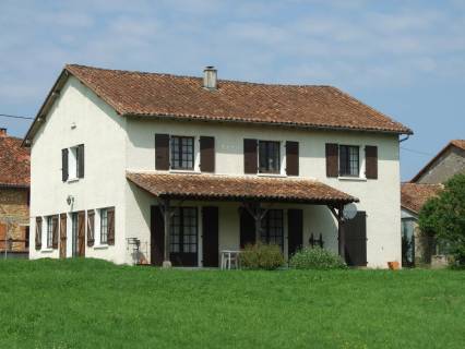 Property for sale Nieuil Charente