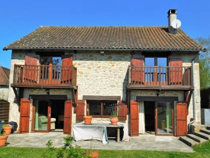 Property for sale Saint-Saud-Lacoussière Dordogne