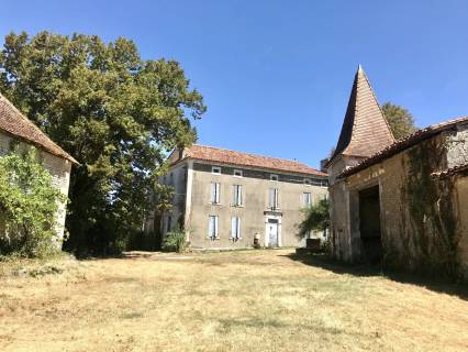 Property for sale Aubeterre-sur-Dronne Charente