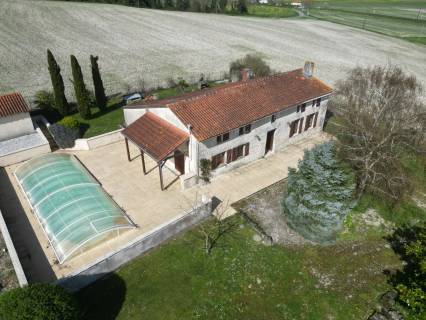 Property for sale Chartuzac Charente-Maritime