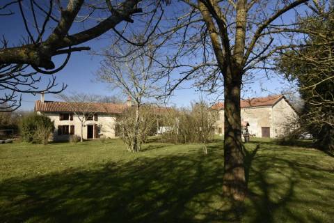 Property for sale Clussais-la-Pommeraie Deux-Sevres