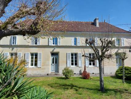 Property for sale Jonzac Charente-Maritime