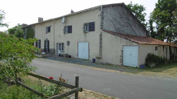 Property for sale Neuvy-Bouin Deux-Sevres