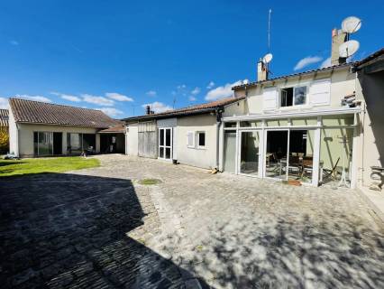 Property for sale Barbezieux-Saint-Hilaire Charente