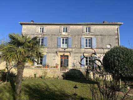 Property for sale Courcôme Charente