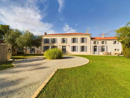 Property for sale Bernay-Saint-Martin Charente-Maritime