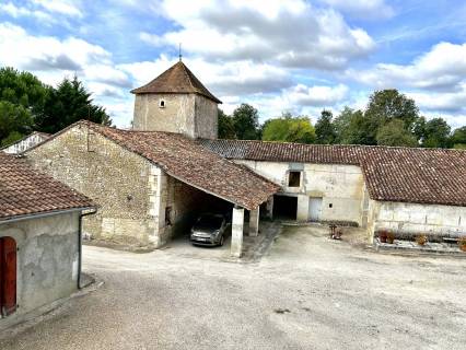 Property for sale Villebois-Lavalette Charente