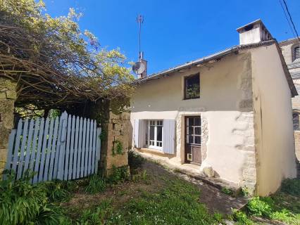 Property for sale Cellefrouin Charente