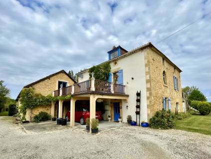 Property for sale Lanquais Dordogne