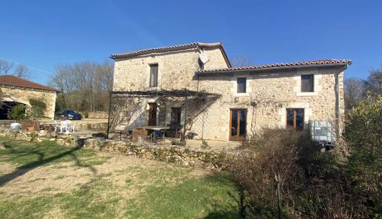 Property for sale Teyjat Dordogne