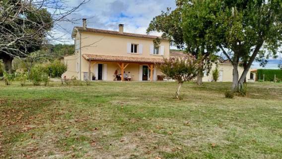 Property for sale Pineuilh Gironde