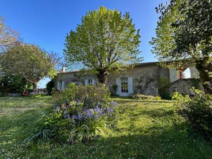 Property for sale Saint-Quentin-de-Caplong Gironde