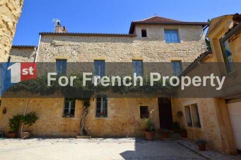 Property for sale SAINT-CYPRIEN Dordogne