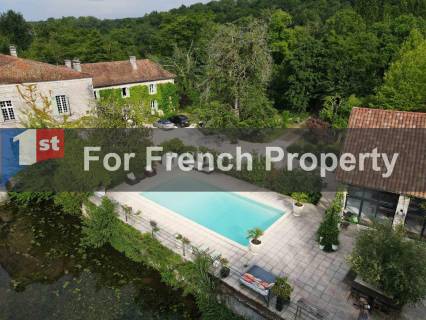 Property for sale LA ROCHE CHALAIS Dordogne