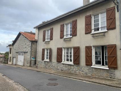 Property for sale BRIGUEUIL Charente