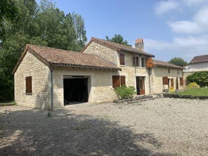 Property for sale La Rochefoucauld En Angoumois Charente