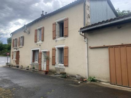 Property for sale MAZEROLLES Charente