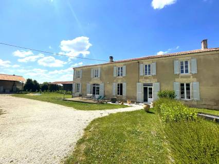 Property for sale Matha Charente-Maritime