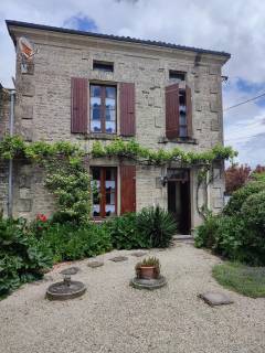 Property for sale Saint-Georges-de-Longuepierre Charente-Maritime