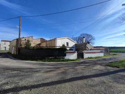 Property for sale Saint-Mandé-sur-Brédoire Charente-Maritime