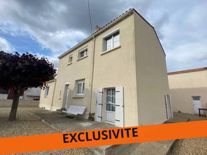 Property for sale Saint-Jean-d'Angély Charente-Maritime