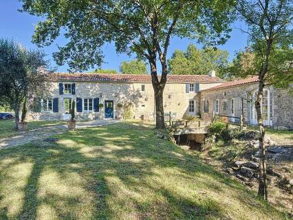 Property for sale Thaims Charente-Maritime