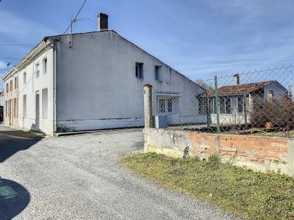 Property for sale La Clisse Charente-Maritime