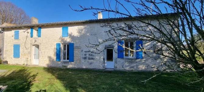 Property for sale Gémozac Charente-Maritime